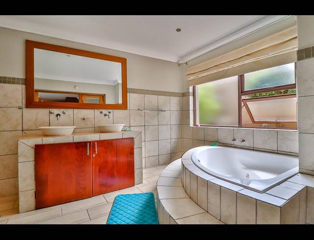 4 BEDROOM HOUSE SOLD IN BIRDWOOD ESTATE